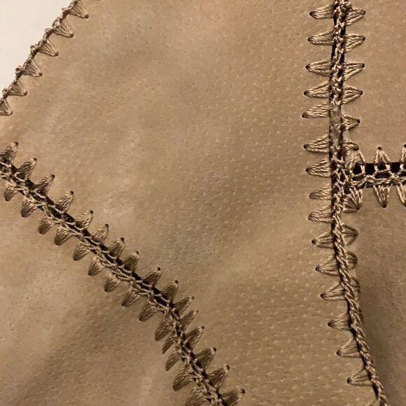 Static vintage suede, crochet jacket with front ties. Crochet cuffs and hem. L - Picture 6 of 9